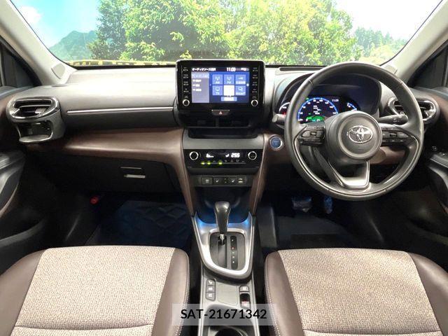 Toyota YARIS CROSS 2021-07 6999356-1