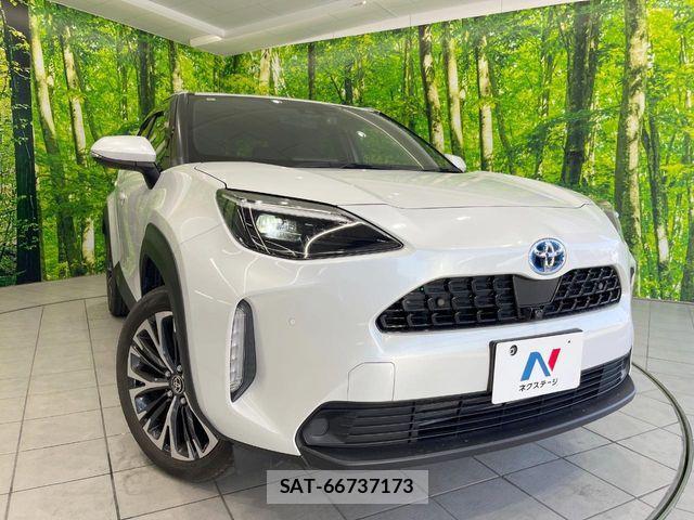 Toyota YARIS CROSS 2023-05 6999344-11