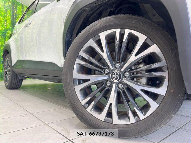 Toyota YARIS CROSS 2023-05 6999344-12