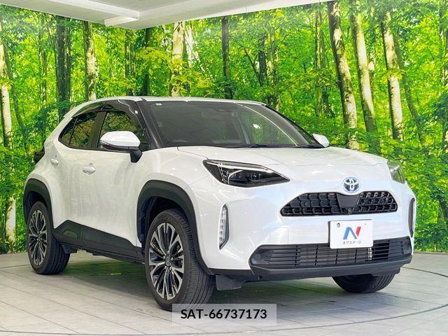 Toyota YARIS CROSS 2023-05 6999344-15