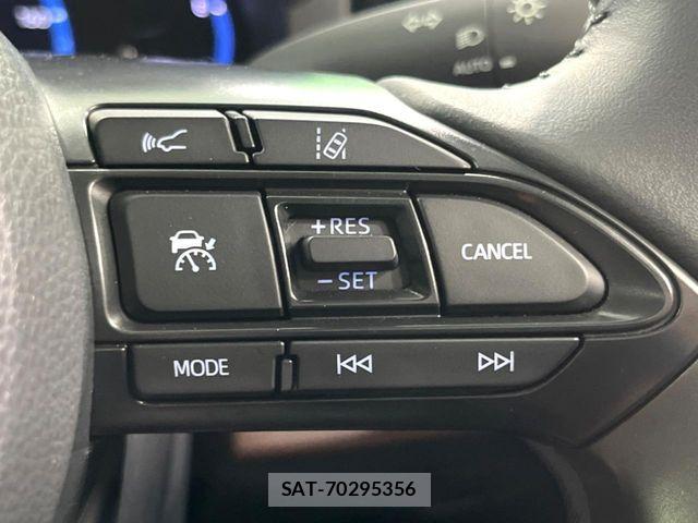 Toyota YARIS CROSS 2022-01 6999359-6
