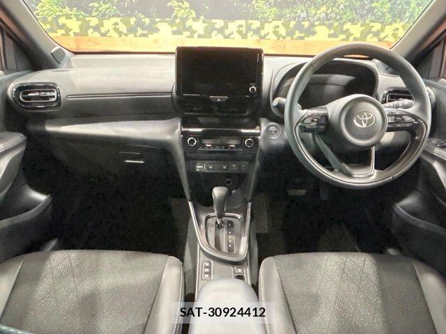 Toyota YARIS CROSS 2025-05 6999340-1