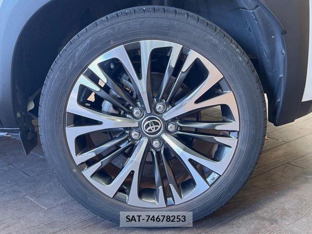 Toyota YARIS CROSS 2021-12 6999357-13