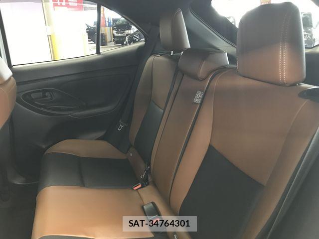 Toyota YARIS CROSS 2024-12 6999345-10