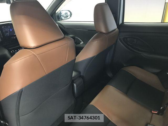 Toyota YARIS CROSS 2024-12 6999345-11