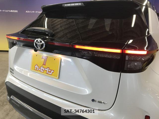 Toyota YARIS CROSS 2024-12 6999345-26