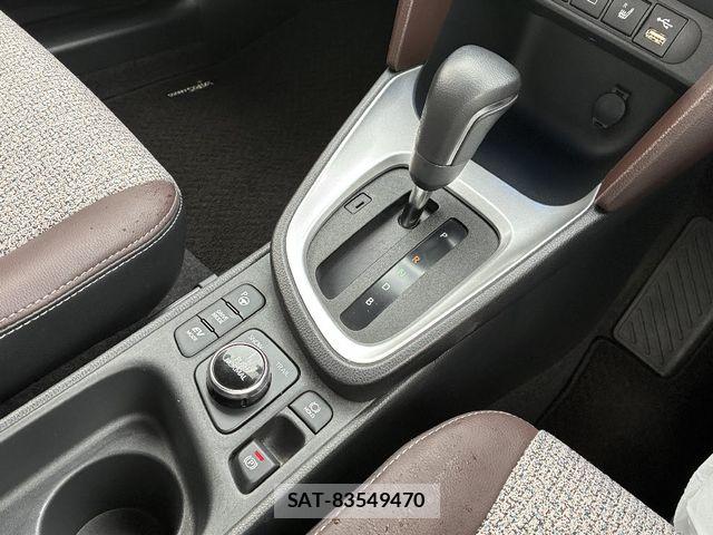 Toyota YARIS CROSS 2020-12 7021965-14