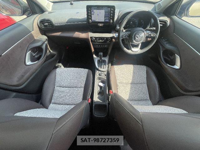 Toyota YARIS CROSS 2023-01 7021963-4