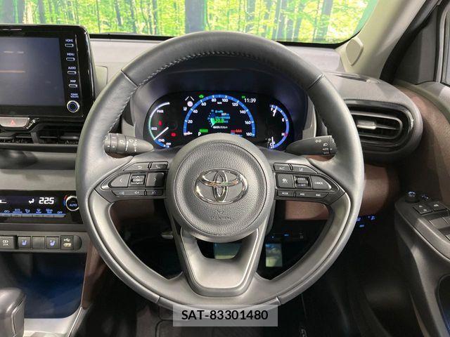 Toyota YARIS CROSS 2021-12 7021962-10