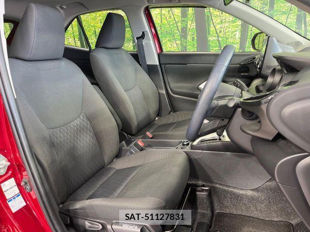 Toyota YARIS CROSS 2022-07 7061577-8