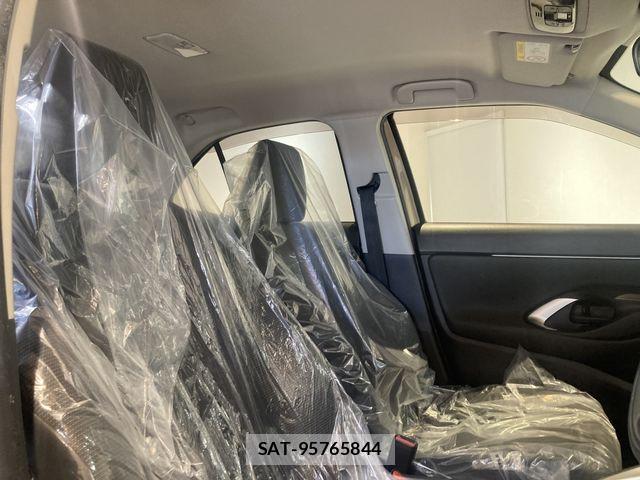 Toyota YARIS CROSS 2021-10 7061558-1