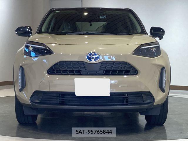 Toyota YARIS CROSS 2021-10 7061558-3