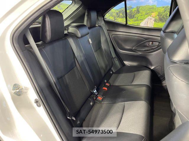 Toyota YARIS CROSS 2024-04 7061560-9