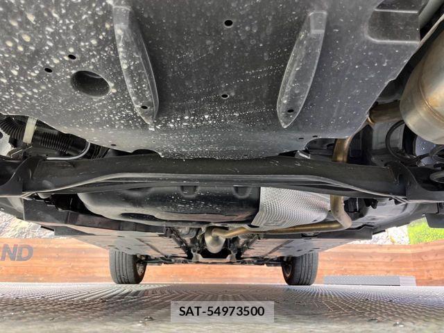 Toyota YARIS CROSS 2024-04 7061560-18
