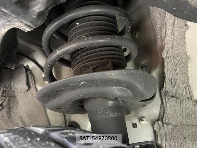 Toyota YARIS CROSS 2024-04 7061560-19