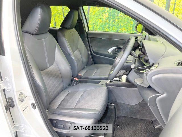 Toyota YARIS CROSS 2023-10 7061569-7