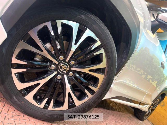 Toyota YARIS CROSS 2024-11 7061565-12