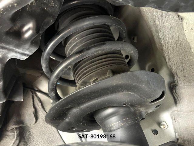 Toyota YARIS CROSS 2022-10 7061568-19