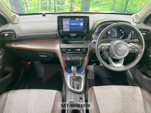 Toyota YARIS CROSS 2021-10 7061571-1