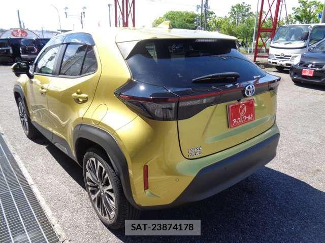 Toyota YARIS CROSS 2021-05 7061576-3