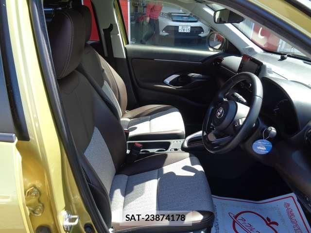 Toyota YARIS CROSS 2021-05 7061576-8