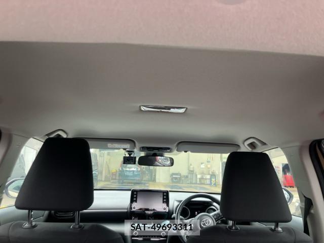 Toyota YARIS CROSS 2023-06 7061573-10
