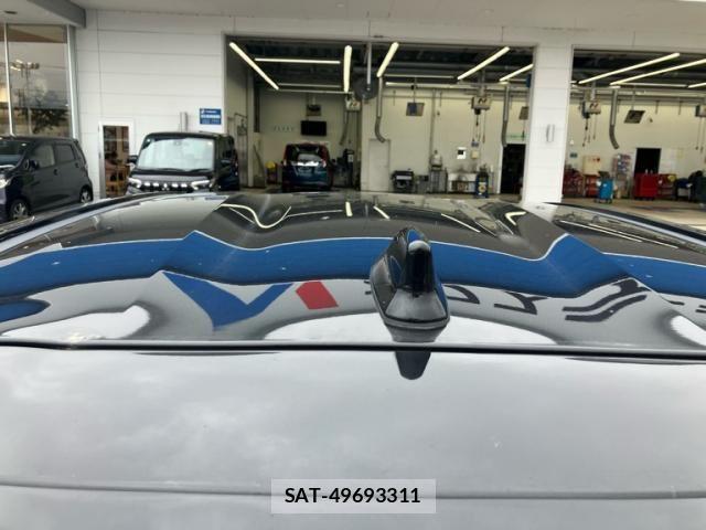 Toyota YARIS CROSS 2023-06 7061573-11