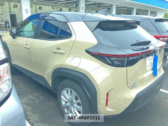 Toyota YARIS CROSS 2023-06 7061573-2