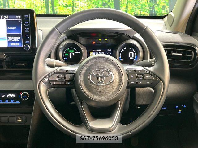 Toyota YARIS CROSS 2021-08 7061566-11
