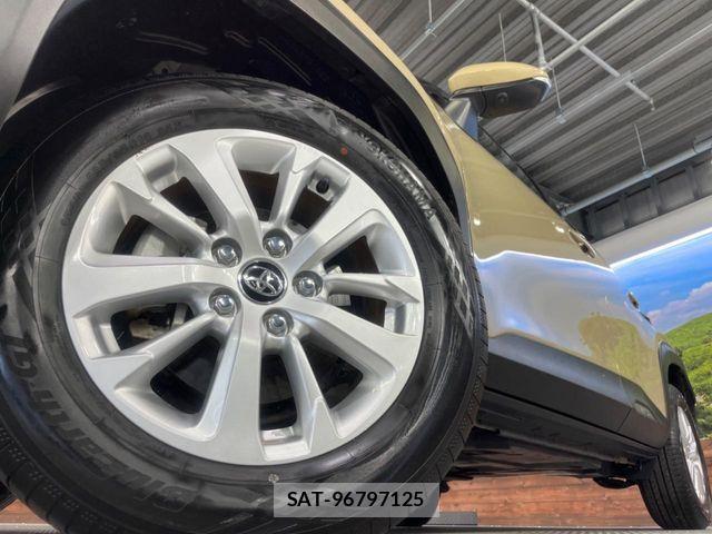 Toyota YARIS CROSS 2023-11 7061570-12