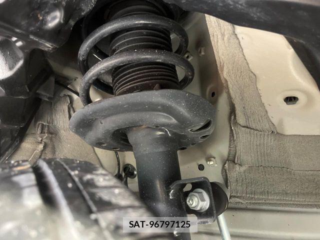 Toyota YARIS CROSS 2023-11 7061570-19