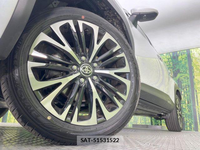 Toyota YARIS CROSS 2025-09 7061557-12
