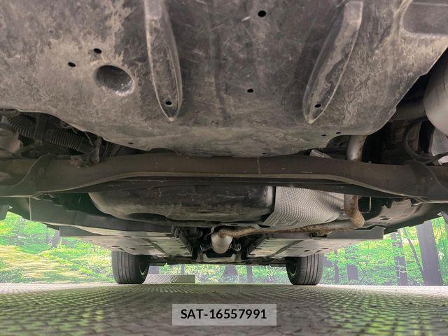 Toyota YARIS CROSS 2021-08 7061575-19