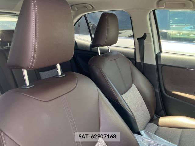 Toyota YARIS CROSS 2023-06 7227775-14