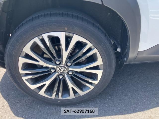 Toyota YARIS CROSS 2023-06 7227775-5