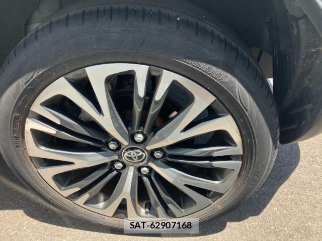 Toyota YARIS CROSS 2023-06 7227775-6