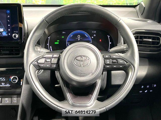 Toyota YARIS CROSS 2025-03 7227794-10