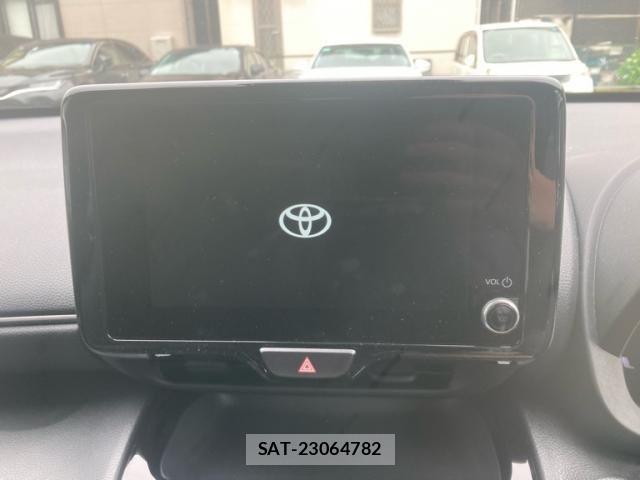 Toyota YARIS CROSS 2025-06 7227799-12