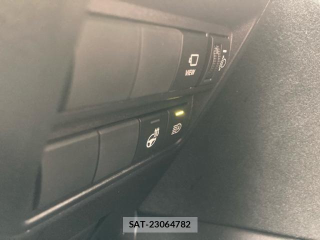 Toyota YARIS CROSS 2025-06 7227799-17