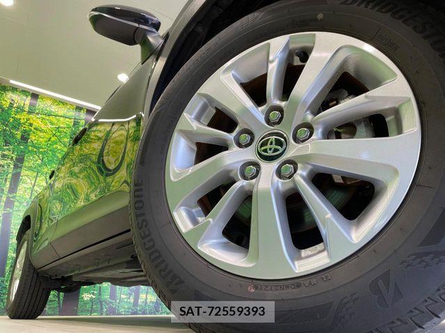Toyota YARIS CROSS 2022-01 7227760-12