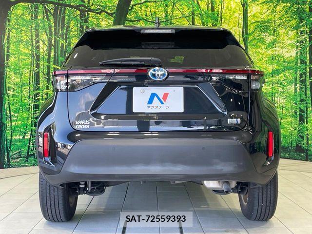Toyota YARIS CROSS 2022-01 7227760-14