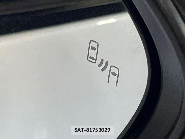 Toyota YARIS CROSS 2023-11 7227785-5