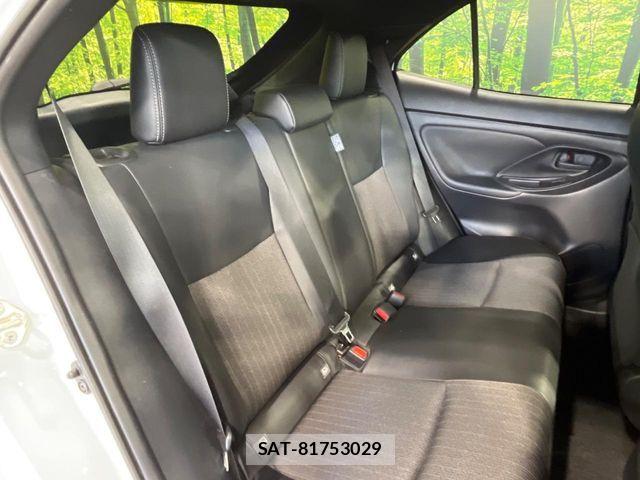 Toyota YARIS CROSS 2023-11 7227785-8