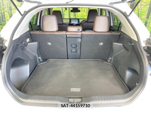 Toyota YARIS CROSS 2021-03 7227741-9