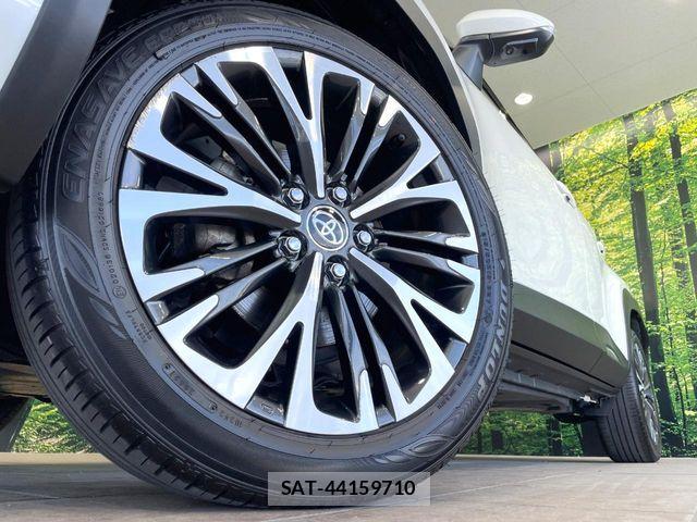 Toyota YARIS CROSS 2021-03 7227741-11
