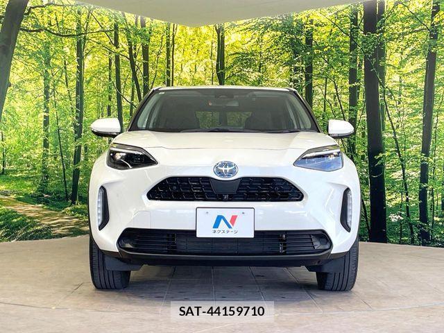Toyota YARIS CROSS 2021-03 7227741-13