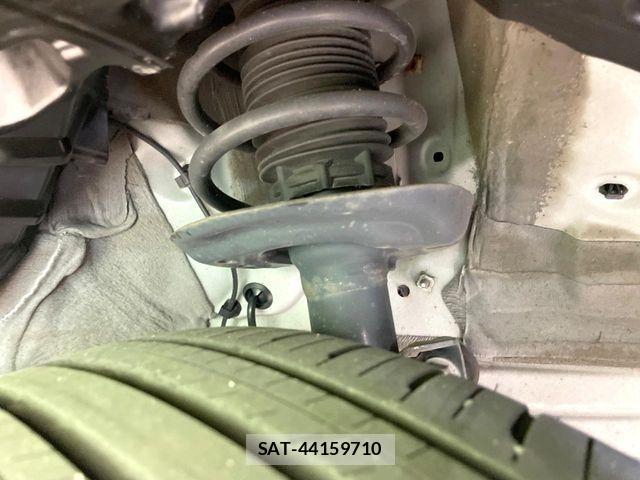 Toyota YARIS CROSS 2021-03 7227741-19