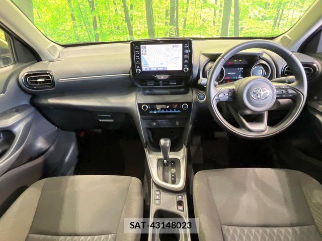 Toyota YARIS CROSS 2021-04 7227749-1