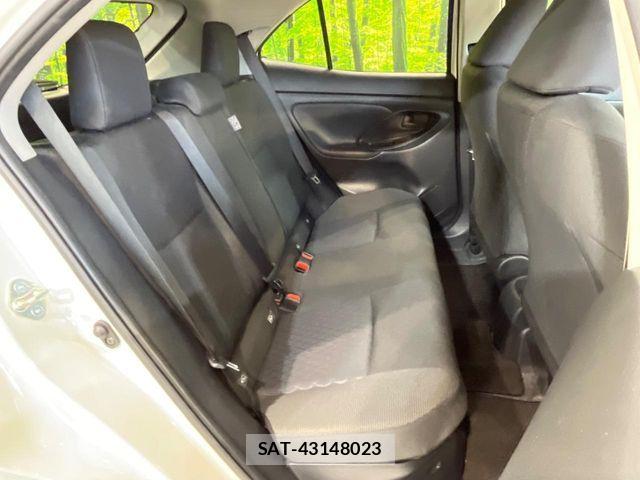 Toyota YARIS CROSS 2021-04 7227749-8