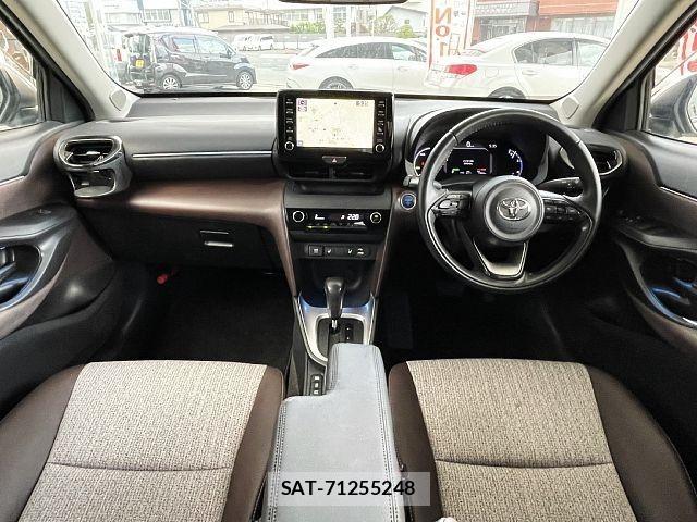 Toyota YARIS CROSS 2022-03 7227761-1